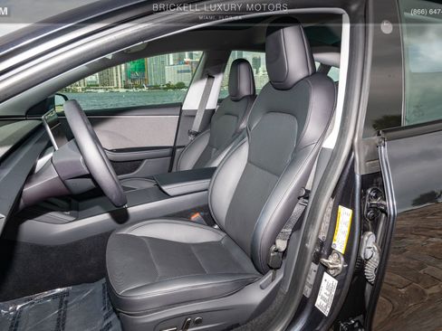 Used 2024 Tesla Model 3 Standard Range RWD image 6