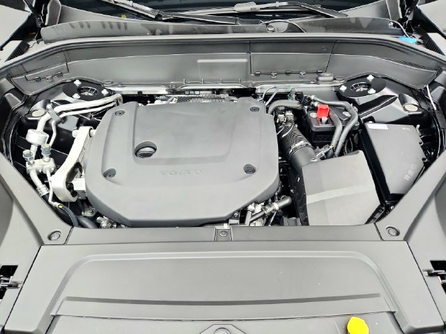 New 2026 Volvo XC90 B6 Plus w/ Protection Package Premier AWD/4WD image 33
