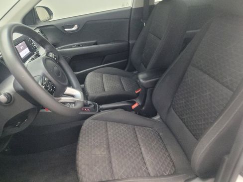 Used 2019 Kia Rio S FWD image 17