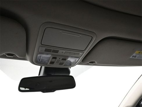 Used 2016 Honda Odyssey EX-L image 29