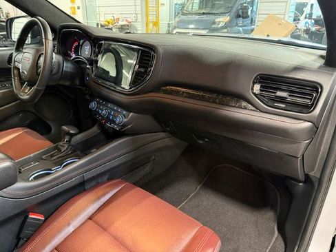 Certified 2024 Dodge Durango R/T AWD/4WD image 9