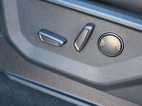 New 2026 Ford F250 Lariat w/ Black Appearance Package image 35