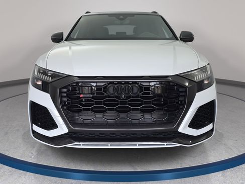 Used 2023 Audi RS Q8 AWD/4WD image 2