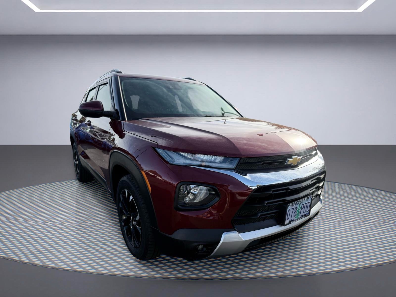 Used 2022 Chevrolet TrailBlazer LT w/ Convenience Package FWD image 9