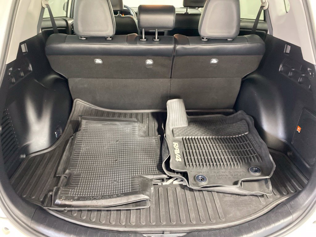 Used 2016 Toyota RAV4 Limited AWD/4WD image 29