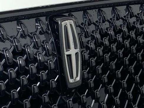 New 2025 Lincoln Aviator Reserve w/ Luxury Package image 12