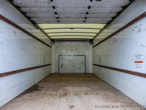 Used 2022 Ford E-350 and Econoline 350 Super Duty RWD image 15