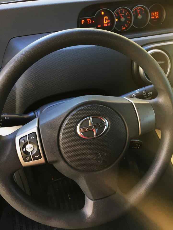 Used 2014 Scion xB FWD image 10
