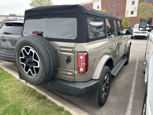 Used 2025 Ford Bronco Outer Banks AWD/4WD image 4