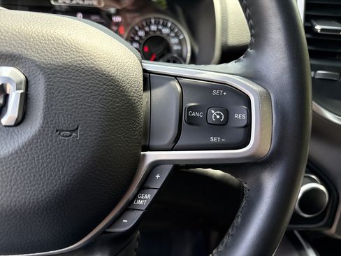 Used 2022 RAM 1500 Big Horn AWD/4WD image 24
