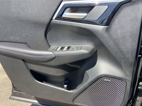 New 2026 Mitsubishi Outlander ES FWD image 18