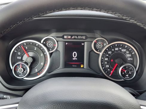 New 2027 RAM 3500 Big Horn AWD/4WD image 14