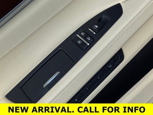 Used 2011 BMW 750Li w/ Luxury Rear Seating Pkg image 35