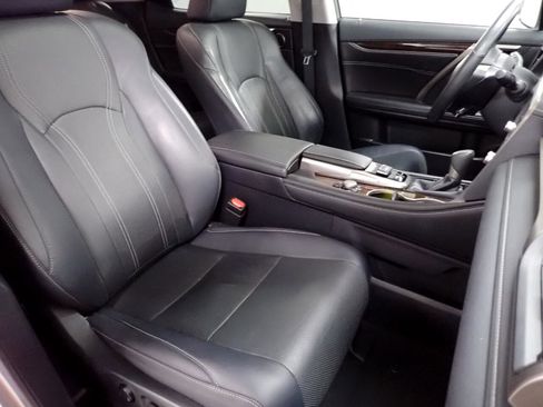 Used 2019 Lexus RX 450h AWD image 5