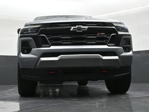 Used 2025 Chevrolet Colorado Z71 AWD/4WD image 27