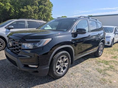Used 2022 Honda Passport TrailSport image 1