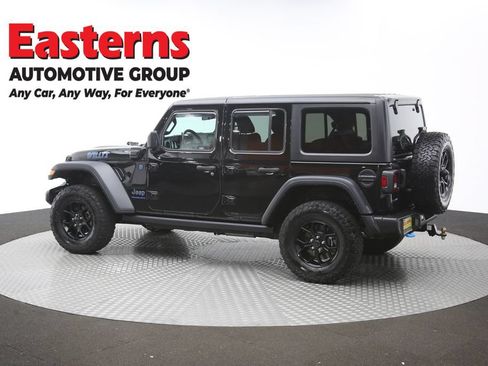 Used 2024 Jeep Wrangler Unlimited AWD/4WD image 64