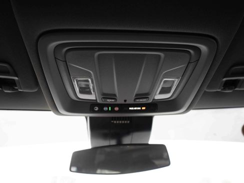 Used 2024 Chevrolet Silverado 1500 LT AWD/4WD image 18