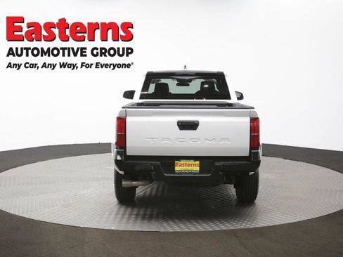 Used 2024 Toyota Tacoma SR image 33