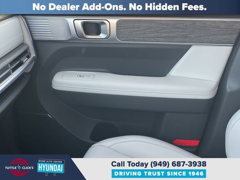 Used 2025 Hyundai Santa Fe Calligraphy AWD/4WD image 21