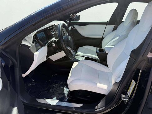 Used 2017 Tesla Model S 75 RWD image 10