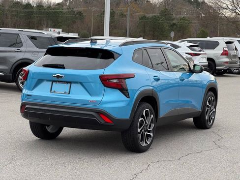 Used 2025 Chevrolet Trax RS w/ Driver Confidence Package image 21