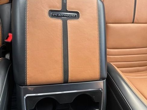 Used 2024 Ford F350 Platinum image 22