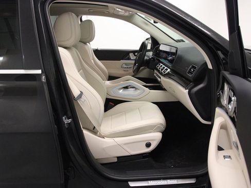 Certified 2023 Mercedes-Benz GLS 450 GLS 450 image 22