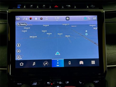 Used 2022 Jeep Grand Cherokee Limited 4xe w/ Luxury Tech Group II image 11