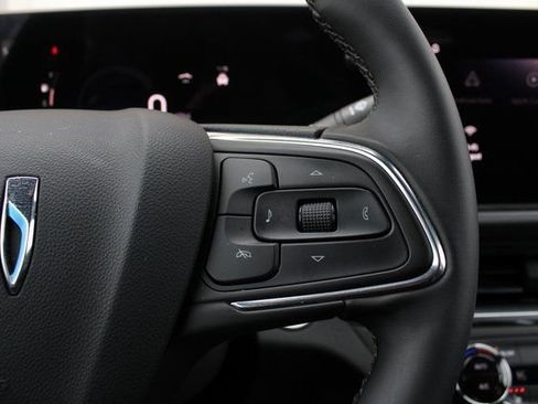 Used 2026 Buick Envista Preferred w/ Convenience I Package image 12