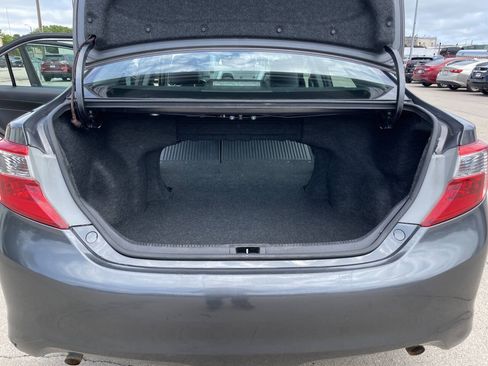Used 2014 Toyota Camry SE w/ Leather Package FWD image 28