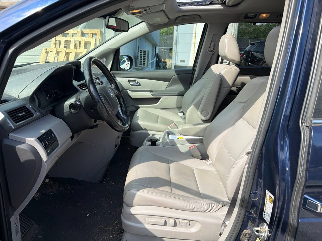 Used 2016 Honda Odyssey EX-L image 8