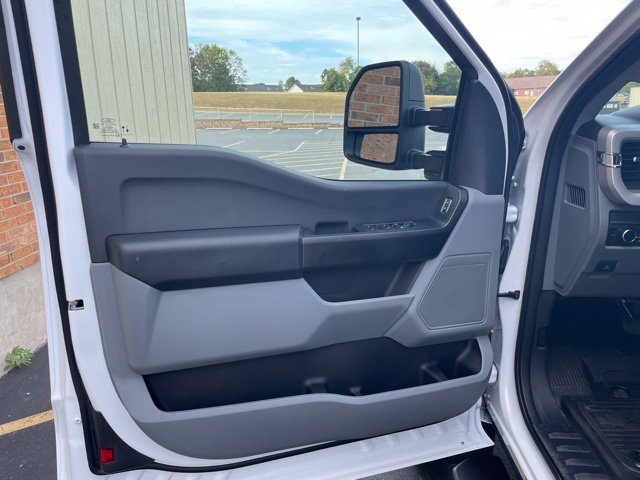 New 2027 Ford F550 4x4 Supercab Super Duty image 21
