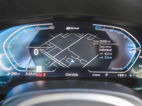 Certified 2023 BMW 530e w/ M Sport Package image 19