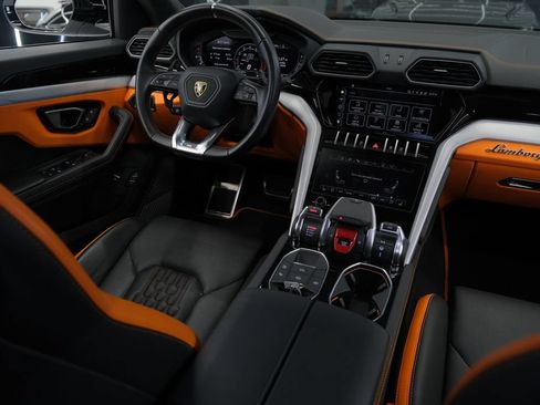 Used 2023 Lamborghini Urus S AWD/4WD image 52
