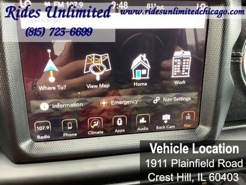 Used 2019 Jeep Wrangler Unlimited Sahara w/ Uconnect 4C Nav & Sound Group AWD/4WD image 19