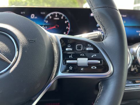 Certified 2023 Mercedes-Benz GLB 250 image 20