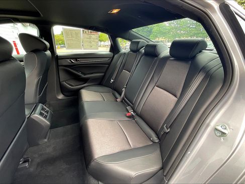 Used 2020 Honda Accord Sport image 26