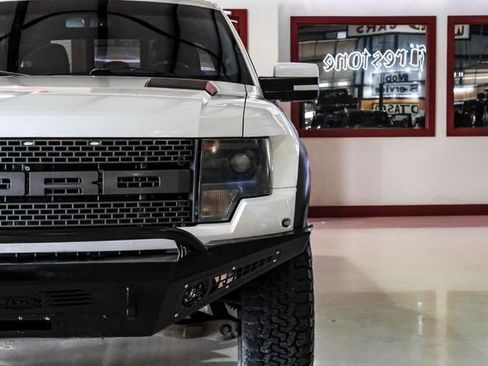 Used 2014 Ford F150 Raptor w/ Equipment Group 801A Luxury image 38