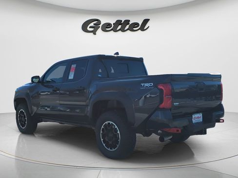 Used 2026 Toyota Tacoma TRD Off-Road AWD/4WD image 14