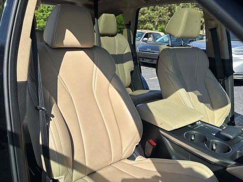 Certified 2023 Acura MDX SH-AWD w/ Advance Package image 21