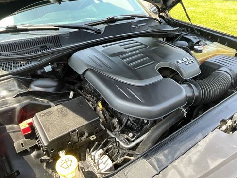 Used 2016 Dodge Challenger SXT w/ Blacktop Package RWD image 11