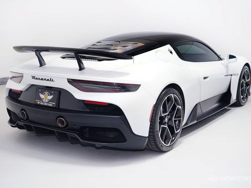 Used 2022 Maserati MC20 Coupe RWD image 6