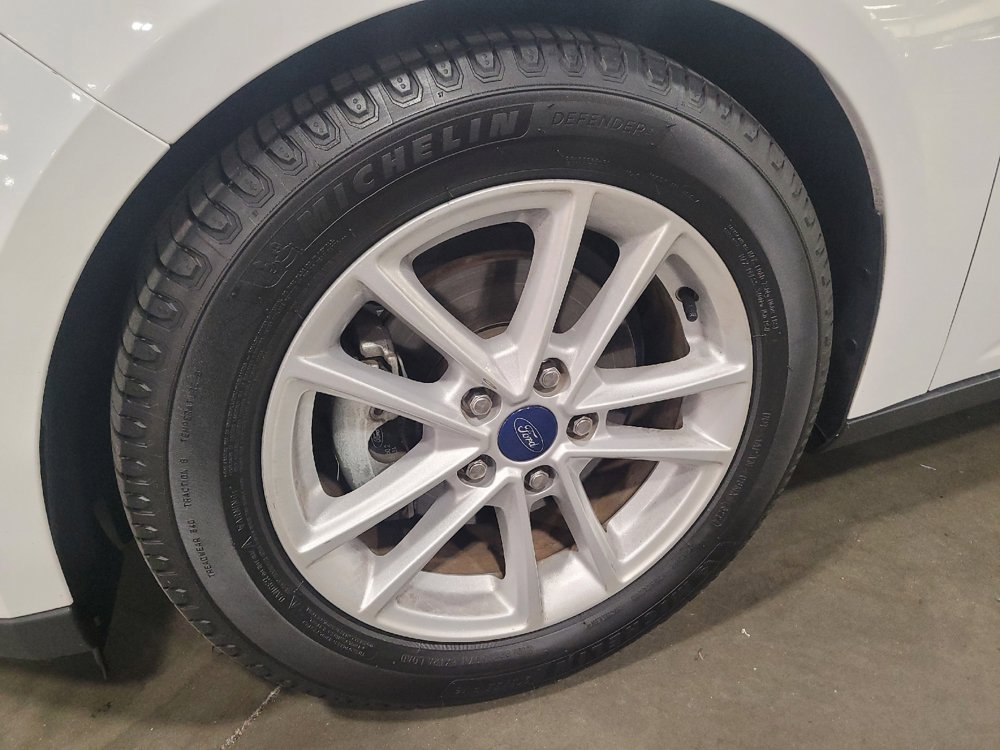 Used 2018 Ford Focus SE FWD image 31