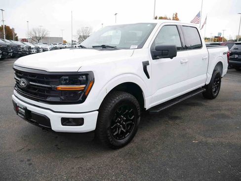 Used 2024 Ford F150 XLT w/ Bed Utility Package image 4