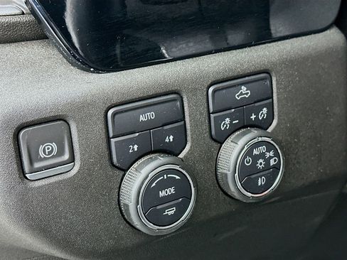 Used 2023 Chevrolet Silverado 1500 RST image 16