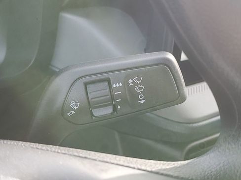 New 2025 Ford Maverick XL w/ 4K Tow Package image 14