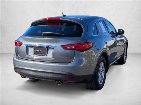 Used 2017 INFINITI QX70 AWD image 6