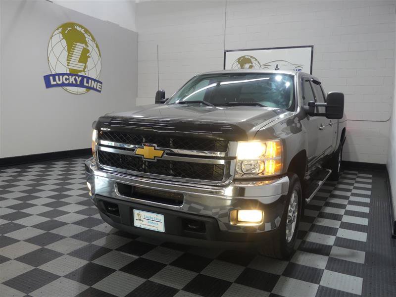 Used 2013 Chevrolet Silverado 3500 LTZ w/ LTZ Plus Package RWD image 4