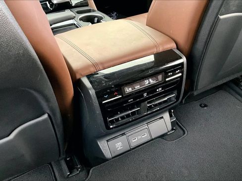 Certified 2024 Acura MDX FWD w/ Technology Package image 31
